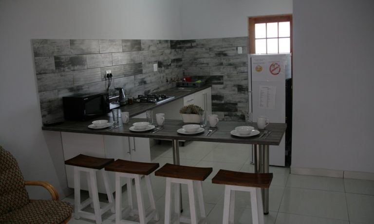 Ngonyama Self Catering Unit Kitchen