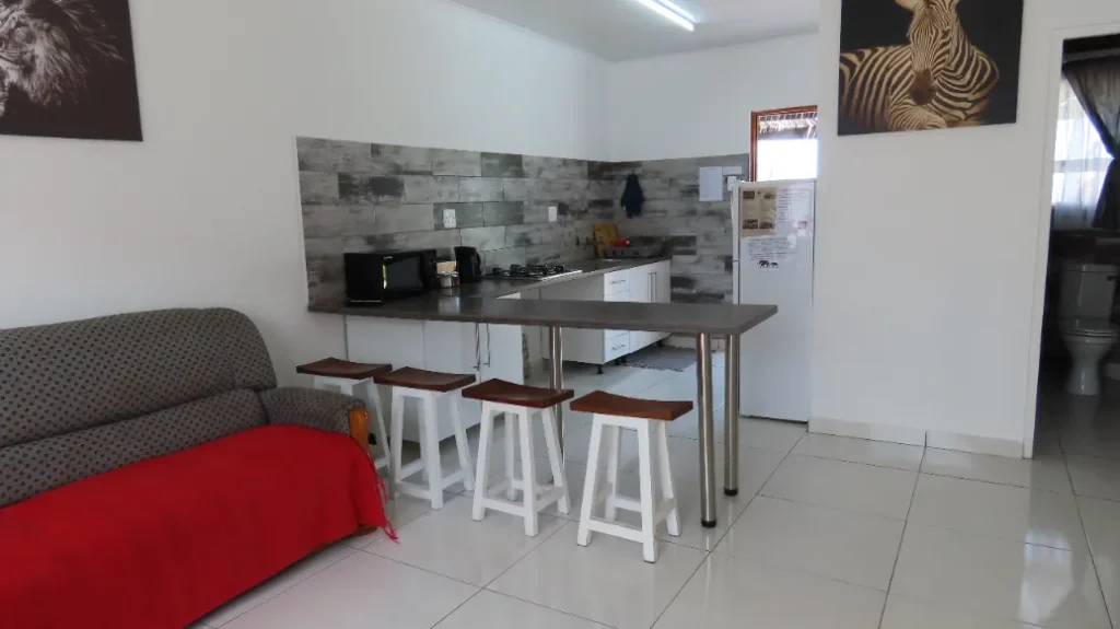 Little Sisters Self Catering Unit – Ngonyama, South Africa