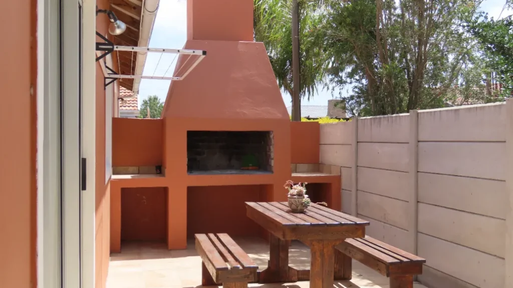 Little Sisters Self Catering Unit – Ngonyama, South Africa